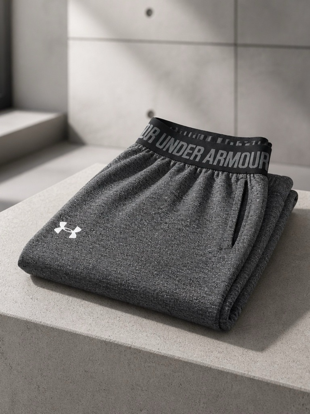 Under Armour Men’s Grey Track Pants with Logo Waistband